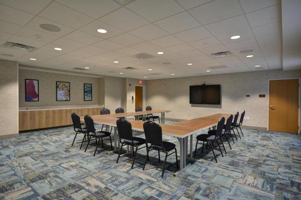 Home2 Suites By Hilton Portland Airport South Portland Exterior photo